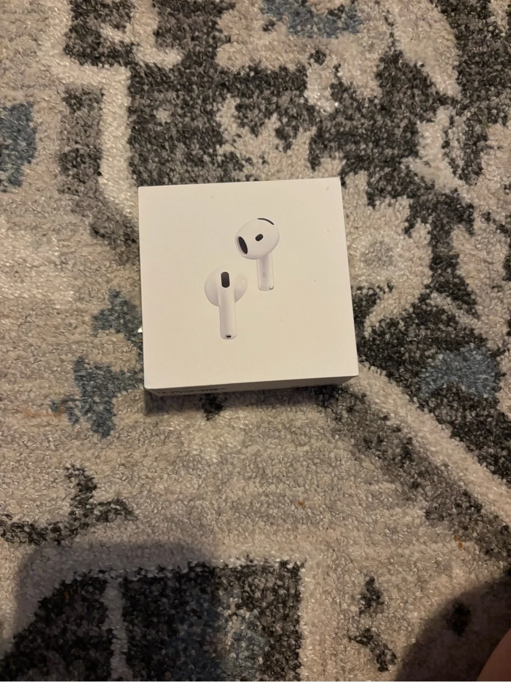 Apple White True Wireless Earbuds with Charging Case